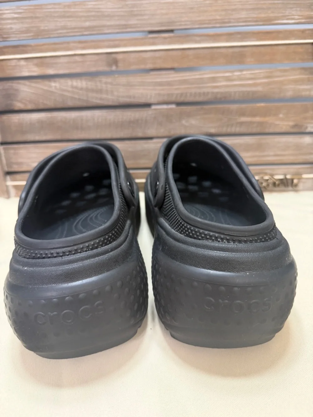 Crocs Women’s Classic Stacked Clog -stomp size 11